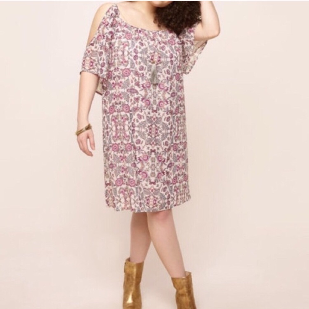 2X Blush Pink Floral Cold Shoulder Chiffon Dress